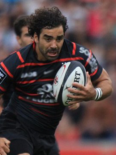 Yoann Huget dort sur matelas et literie Vaudou Sport