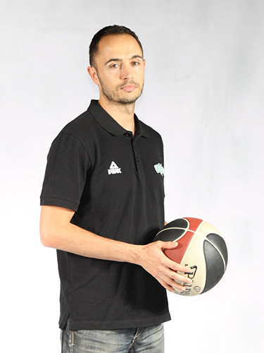Manuel Lacroix dort sur matelas et literie Vaudou Sport