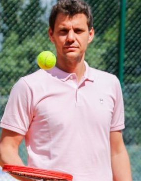 Paul Henri Mathieu dort sur matelas et literie Vaudou Sport