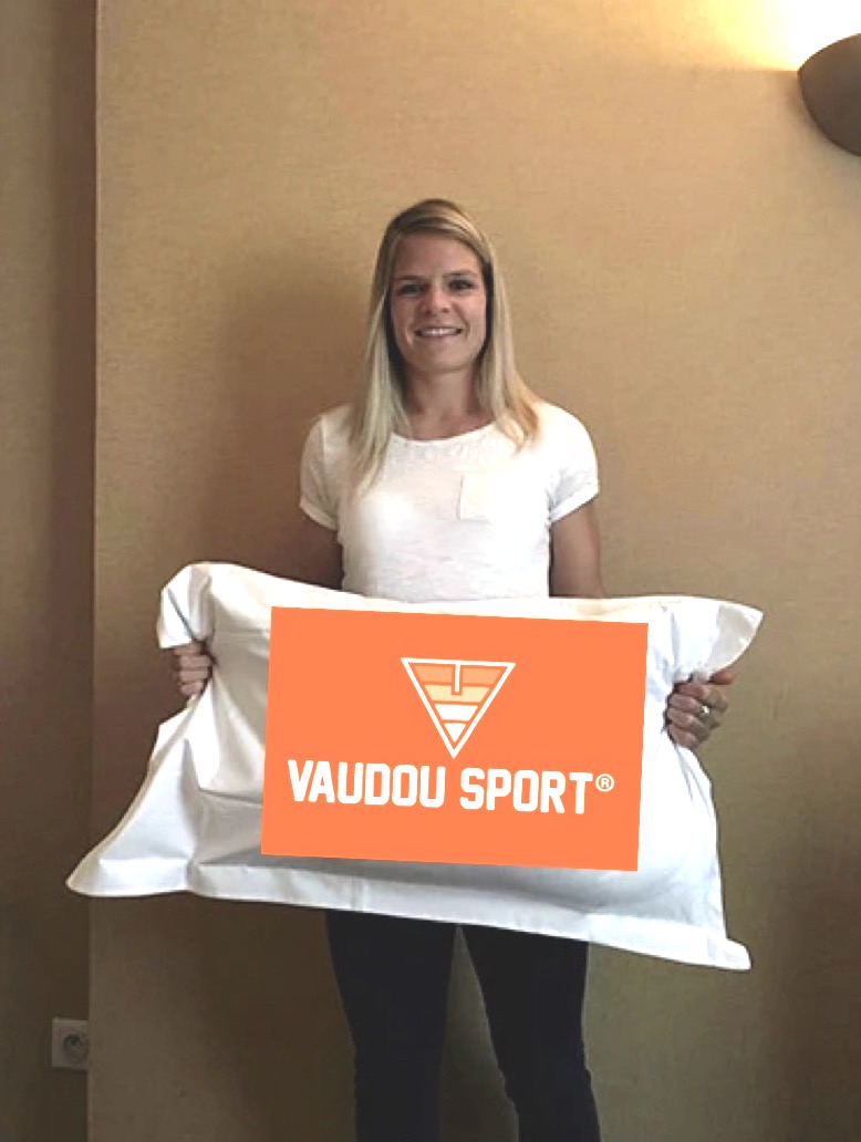 Eugénie Le Sommer dort sur matelas et literie Vaudou Sport