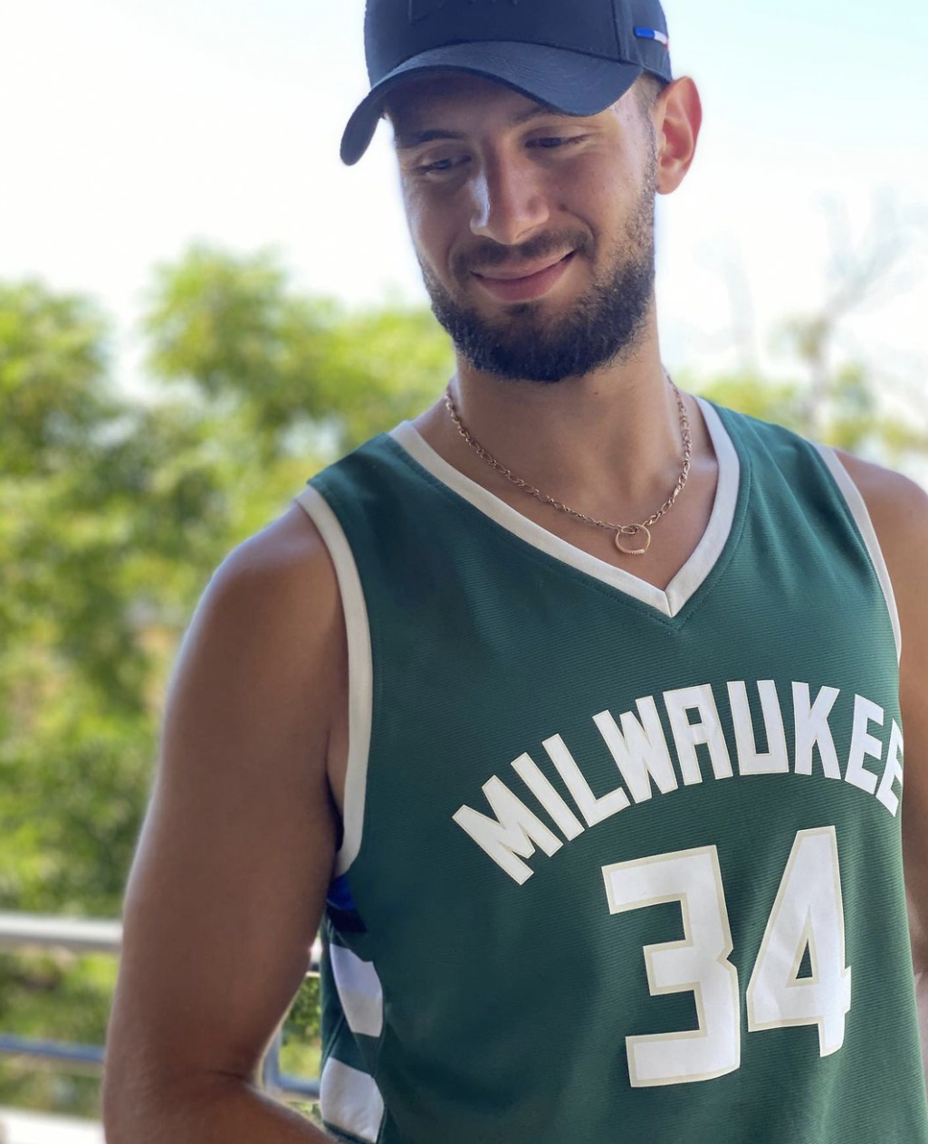 Nedim Rémili dort sur matelas et literie Vaudou Sport